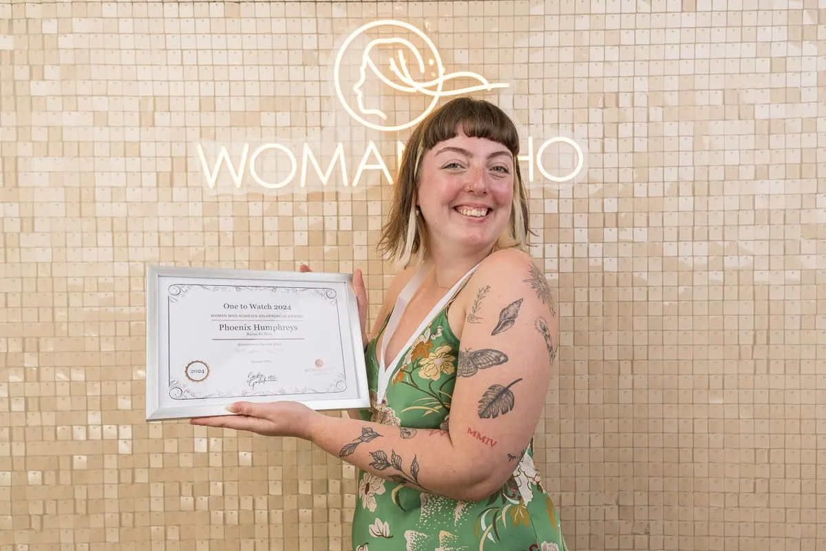 Phoenix Humphreys -Woman Who Solopreneur Awards